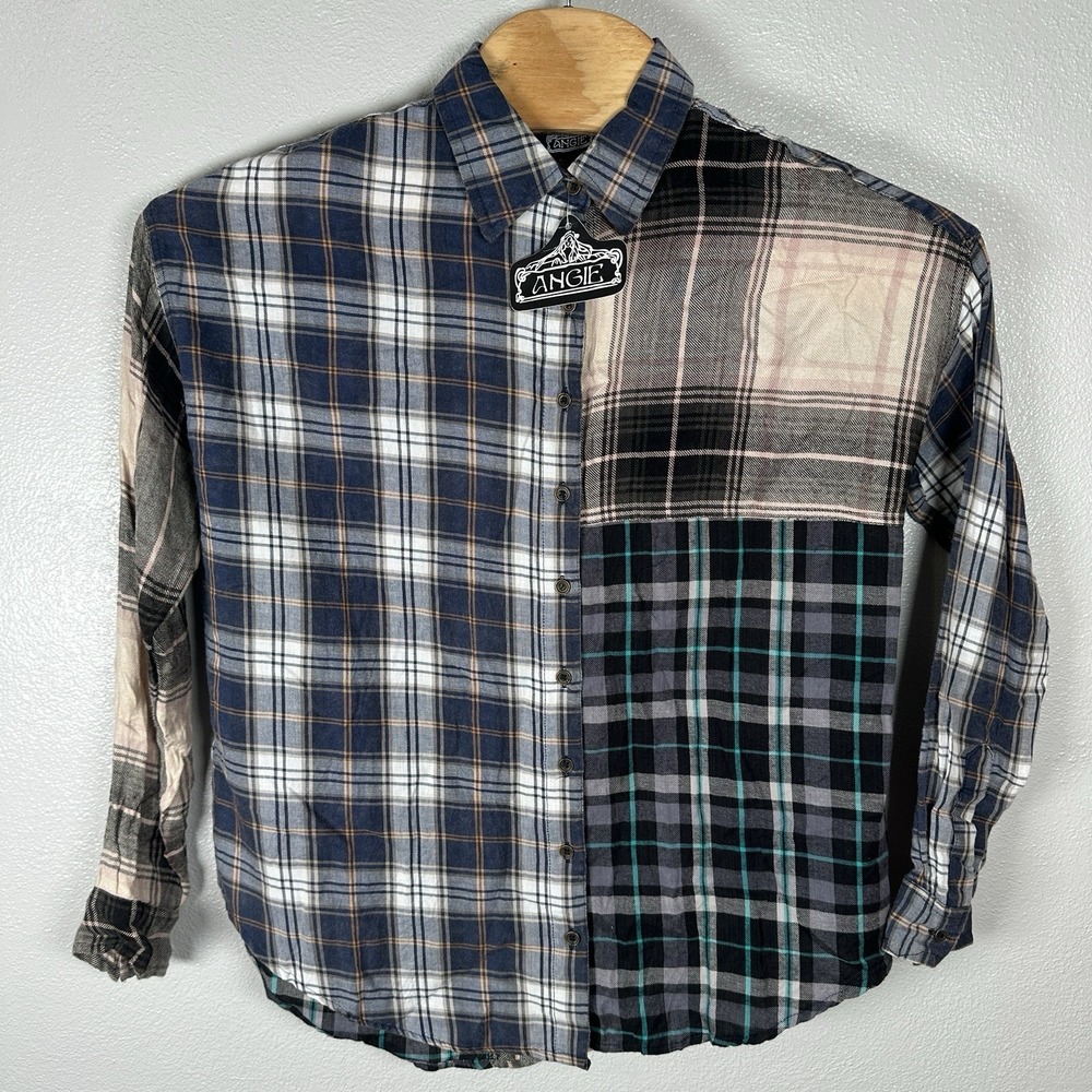 NEW Angie Womens Medium Multi Plaid Oversized Button Up Shirt Lightweight Cotton